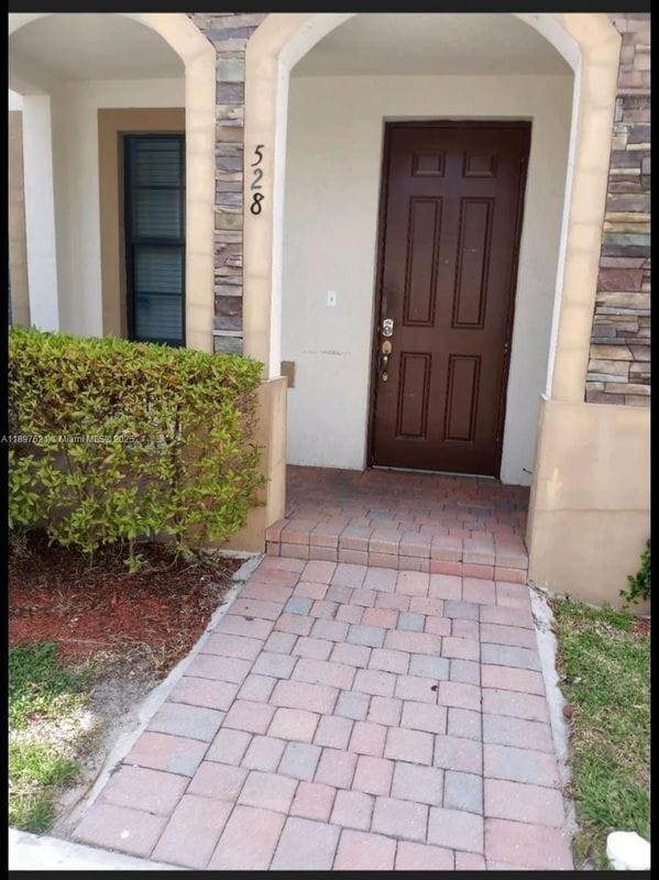 Photo - 528 SE 32nd Ave