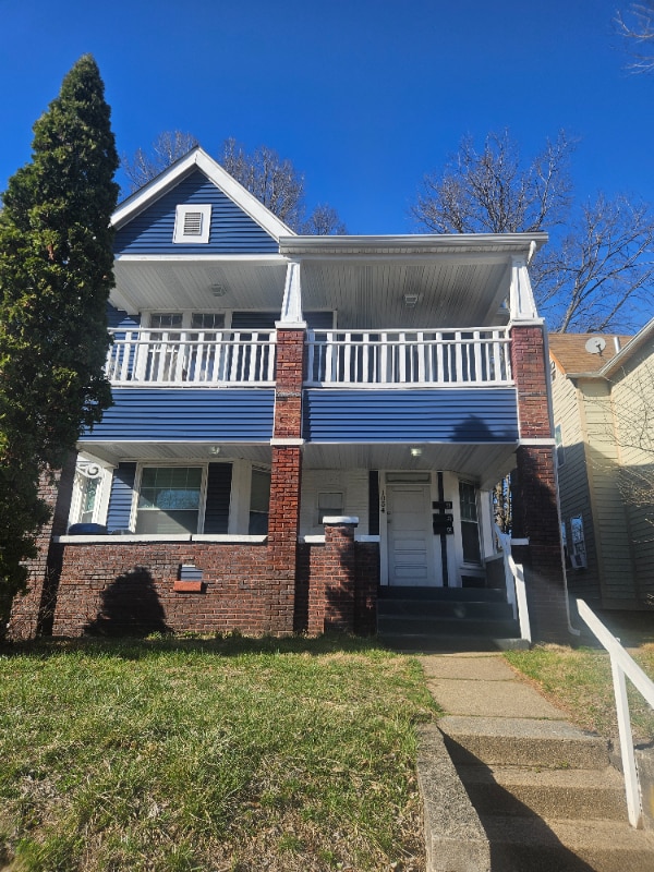 Building Photo - 1054 W 31st St Rental