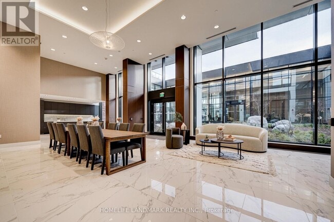 Photo - 95 McMahon Dr Unité 303