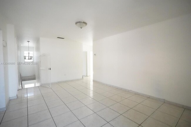 1880 SW 17th Ave