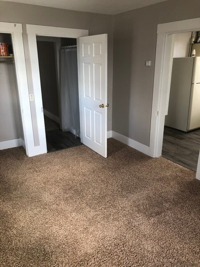 Photo - 1356 Elm St Unit .5