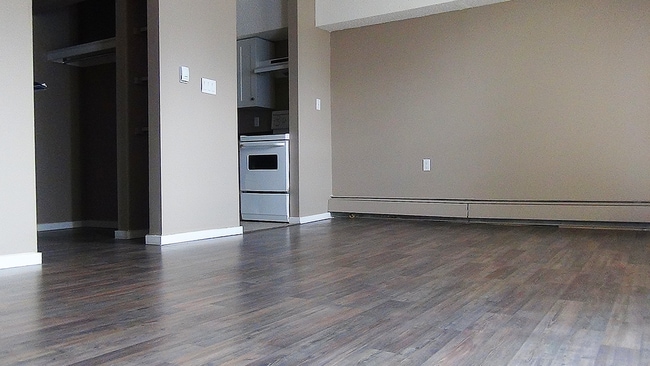 Cochrane House Apartments