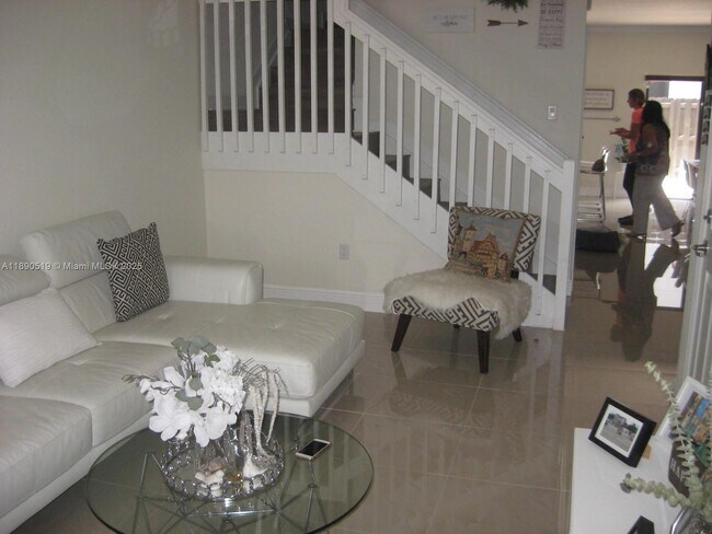 Photo - 15070 SW 117th Way