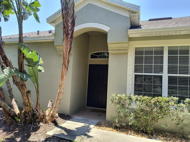 Photo - 490 Bismarck Way