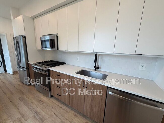 Photo - 5230 Georgia Ave