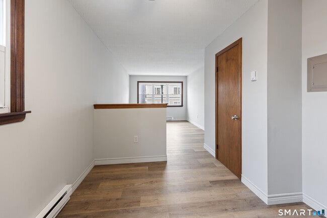 Photo - 46 N Cherry St