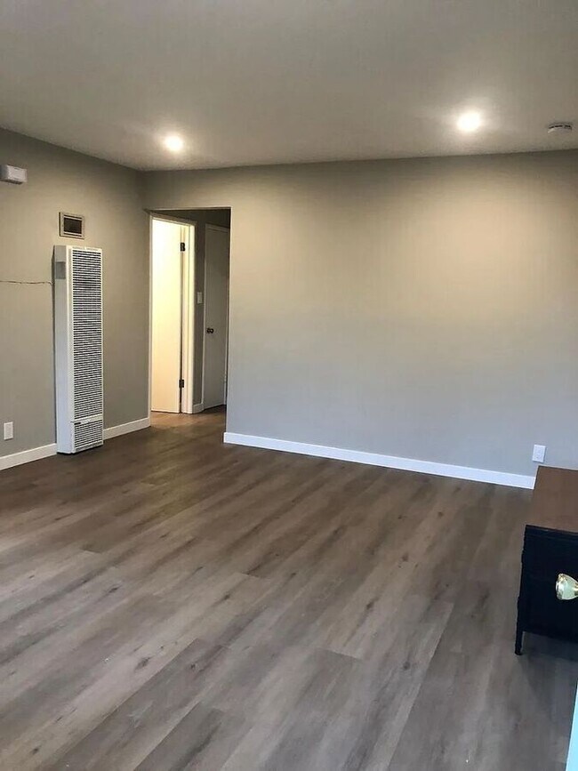 Photo - 3018 Fulton St Unidad D