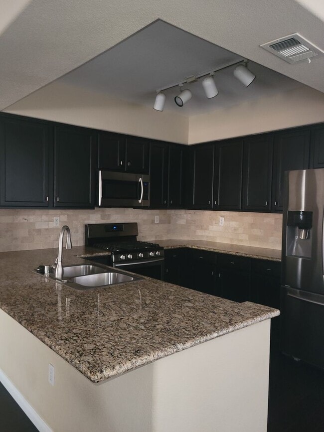 Photo - Trailwood Dr #2112