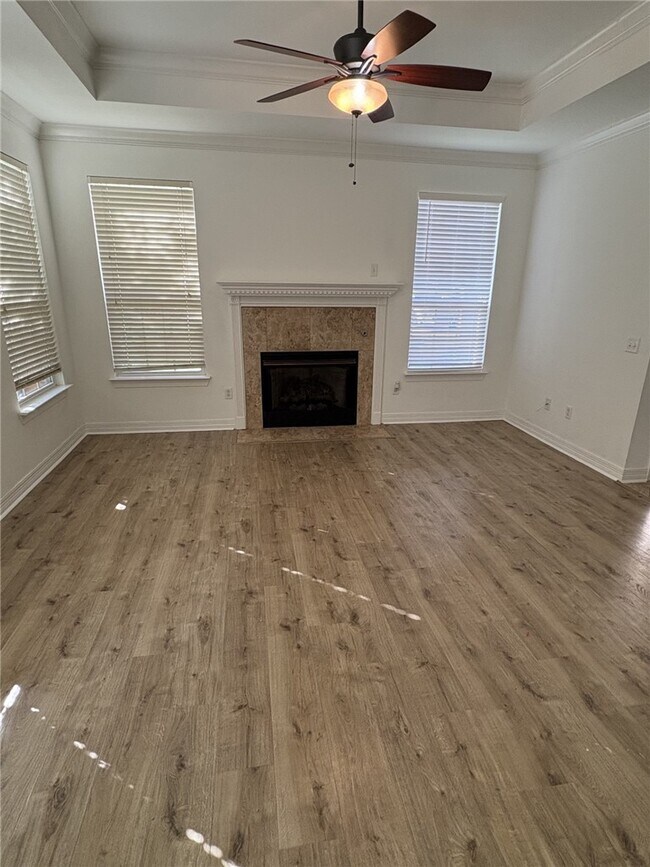 3062 Eaglecrest Cir