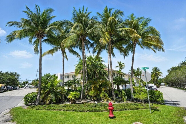 Photo - 1848 NE 46th St Unit G5