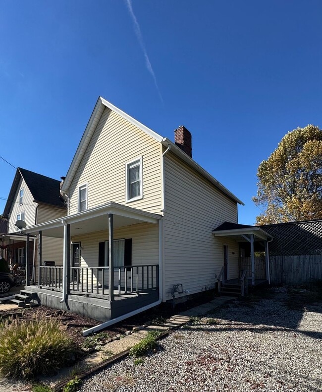 Photo - 3 Bedroom 1.5 Bath in Natrona Heights!