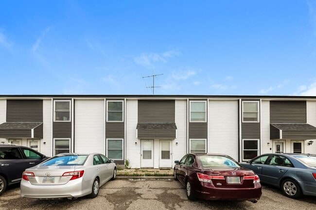 Building Photo - 6972-6996 Joesph Steet
