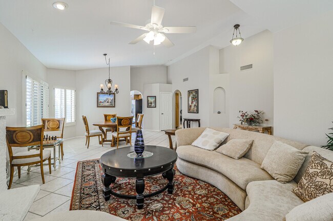 Photo - 15629 N 51st St