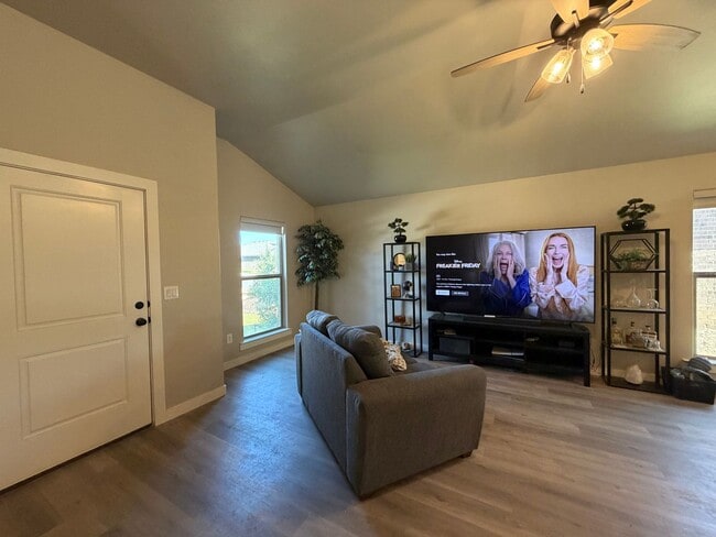 Photo - 3/2/2 in Frenship ISD in upland crossing!