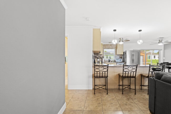 Photo - 1672 SW Angelico Ln