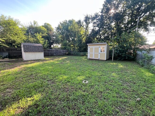 Photo - Cute 2 Bedroom 1 Bath