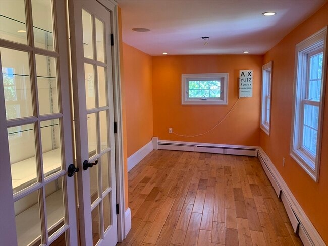 Photo - 10 Salem St Ave Unit 2