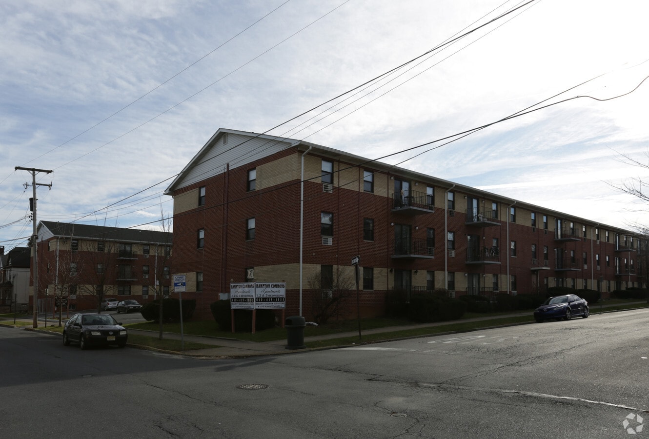 Butler Arms Apartments - Hampton Commons