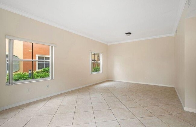 Photo - 5019 Neptune Ln