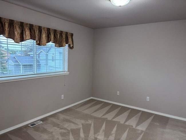 Photo - Beautiful South Anchorage Home!
