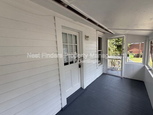 Photo - 2145 Oak St Apartamento