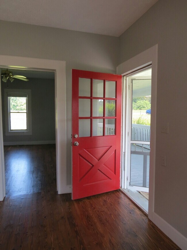 Photo - 5667 Due W Rd NW