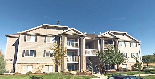 Building Photo - 8084 N Ridge Loop E Unit Eagle Mountain Condo