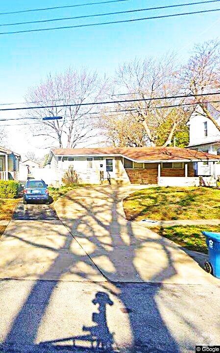 Building Photo - 3345 Eminence Blvd Rental