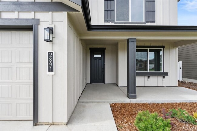 Photo - Spacious 4-Bedroom, 2.5 Bath, Two-Story Gem with a Fenced Yard!