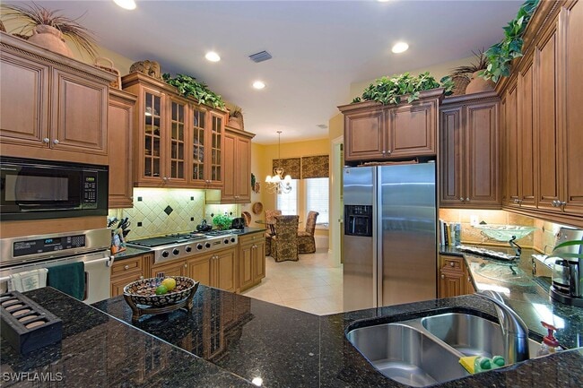 Photo - 4651 Via Ravenna