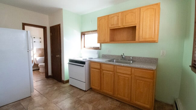 Photo - 2799 Grand Ave Unidad 2