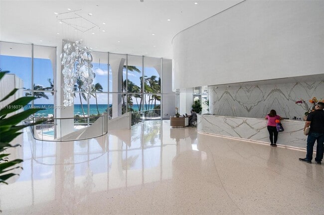 Photo - 16901 Collins Ave