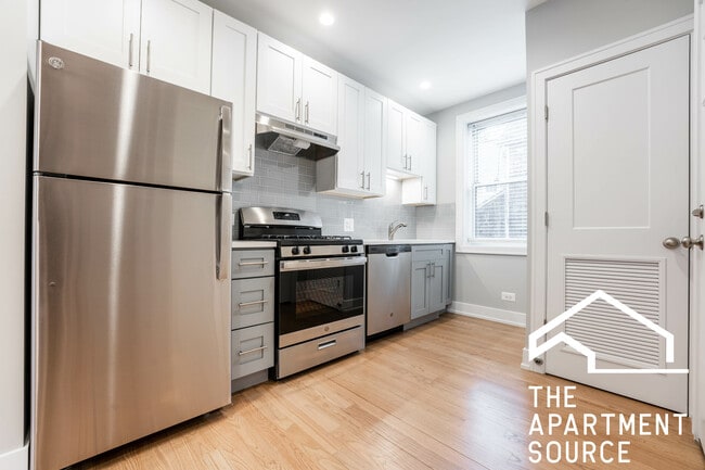 Photo - 1929 W Winona St Unit 1F