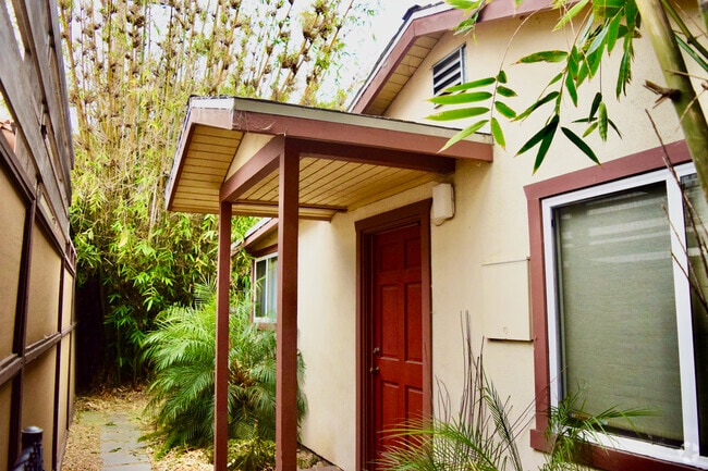 Building Photo - 3948 Alla Rd Rental