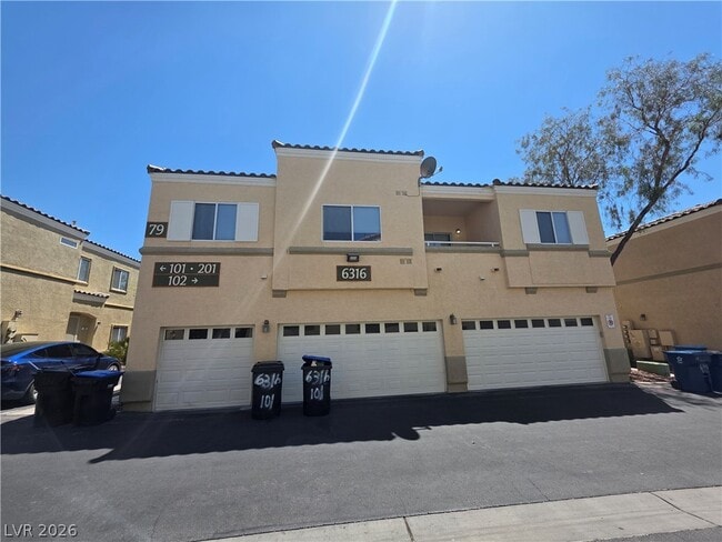 Building Photo - 6316 Beige Bluff St Unit 201