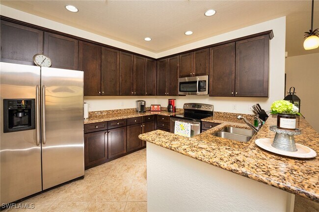 Building Photo - 8986 Cambria Cir Unit 22 Rental