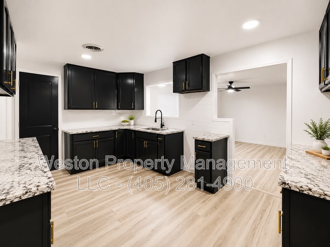 Photo - 9609 Greystone Ave