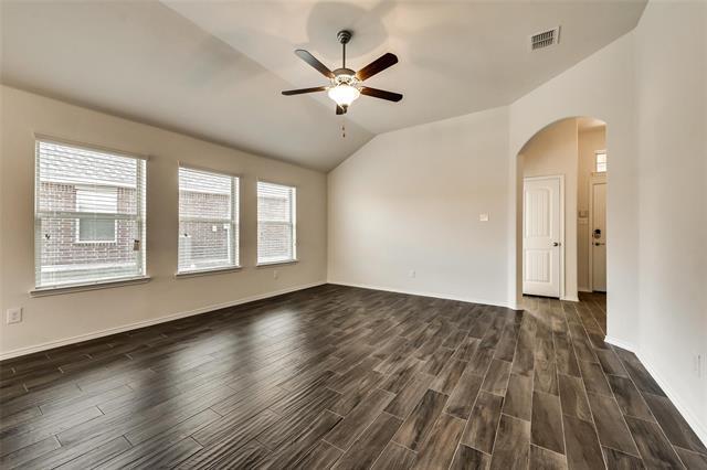 Photo - 233 Pitt Cir