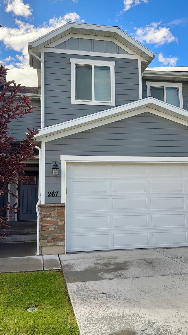 Building Photo - 4067 S 2800 W Unit 267