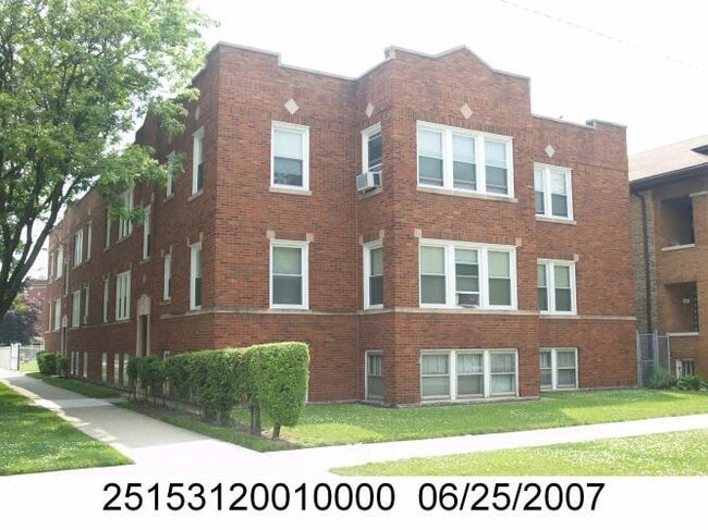 Building Photo - 10801 S Indiana Ave Rental