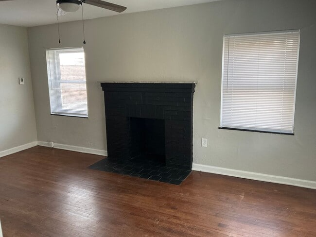 Photo - 228 Sutherland Dr Unidad Apt B