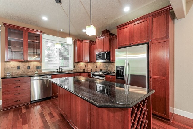 Photo - End unit 3BD 2.5BA + Loft +  Tri Level Townhouse w/Garage + AC + Balcony + Washer/Dryer