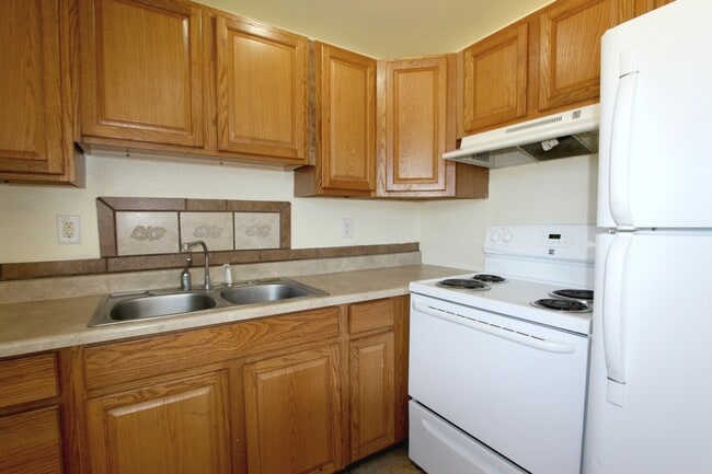 Photo - 3704 S Gunnison St Unidad 3708