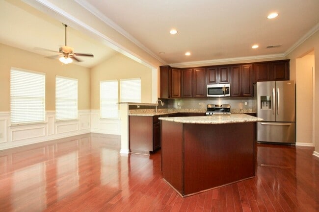 Photo - 3009 Fallondale Rd