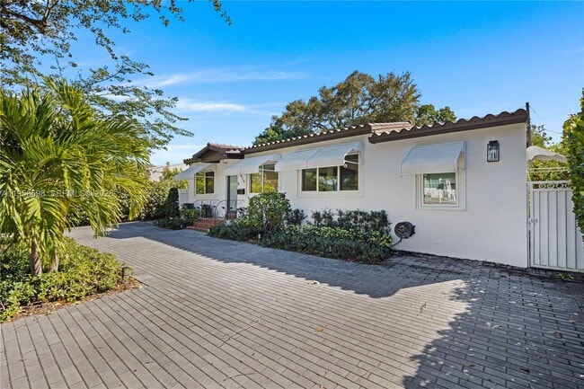 Photo - 6476 SW 10th Terrace