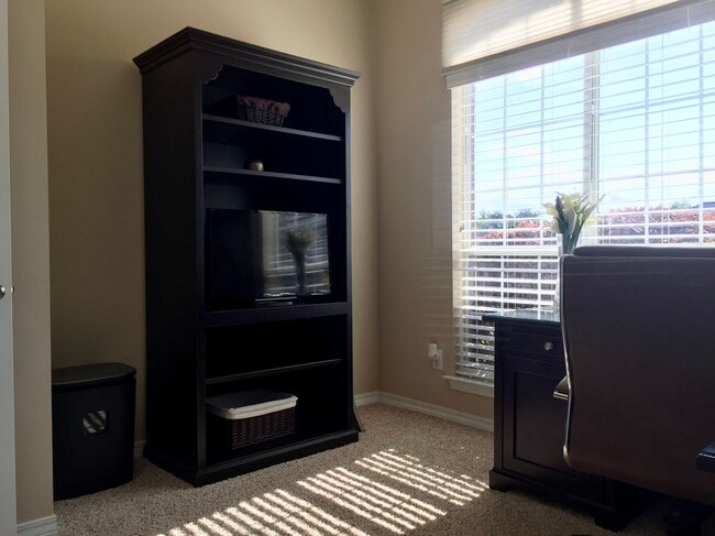 Photo - 27094 Stratford Glen Dr