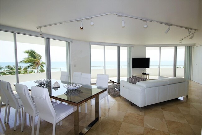 Photo - 5151 Collins Ave Unit 532