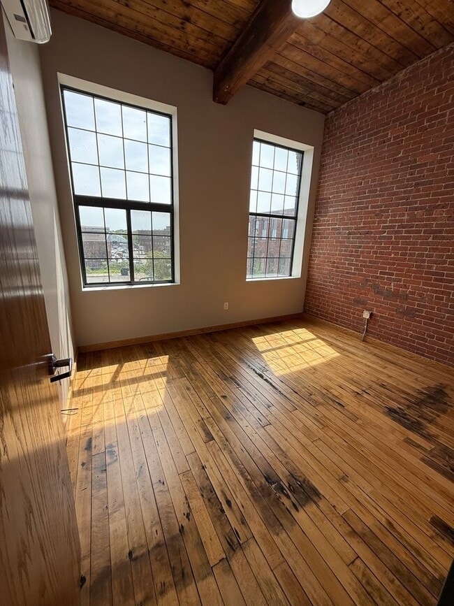 Photo - 70 Webster St Unit 307