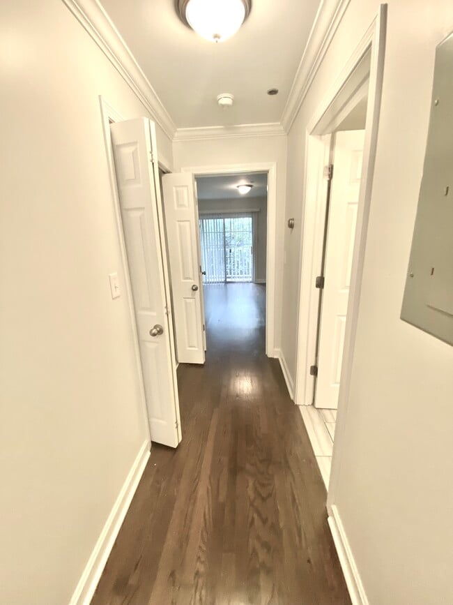 114 203 - Stamford Commons