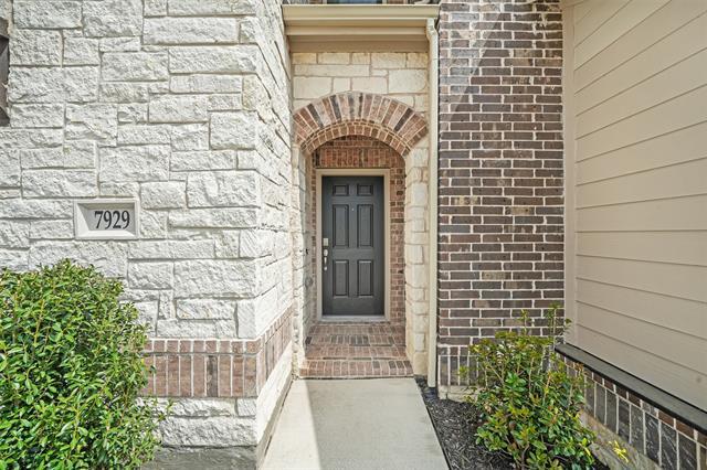 Photo - 7929 Bayside Dr